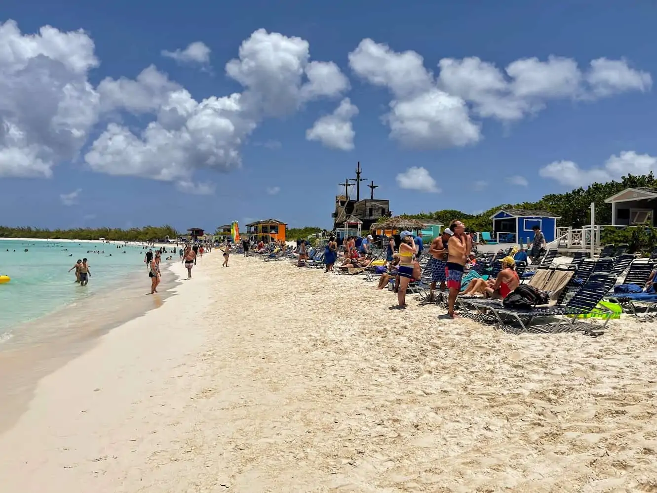 half moon cay beach