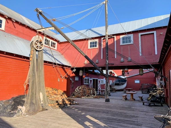 salmon cannery icy strait point