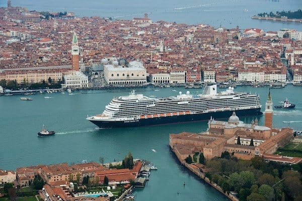 koningsdam venice italy