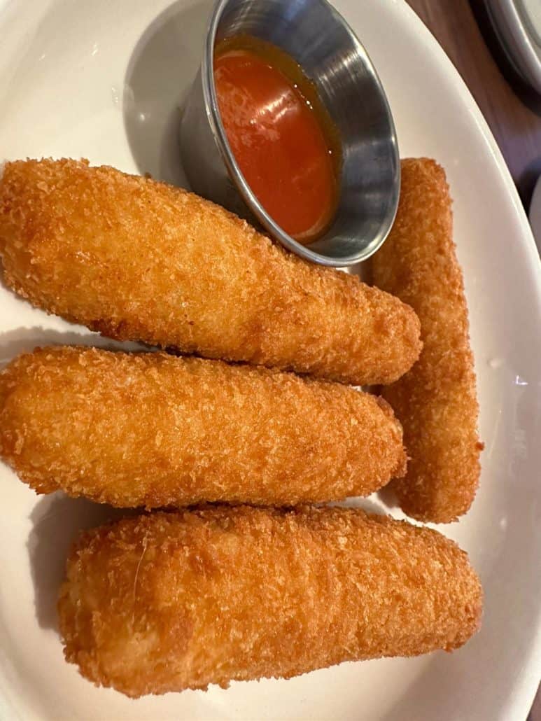 mozzarella sticks cucina del capitano carnival celebration