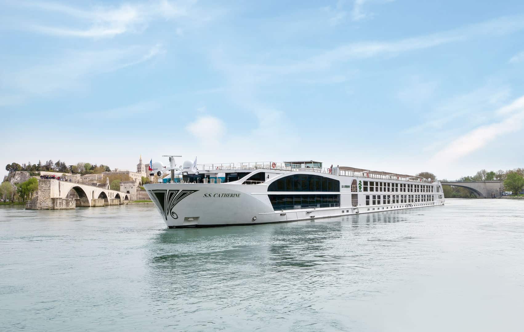 uniworld boutique river cruise ship